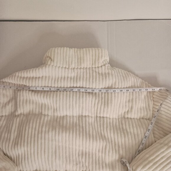 Sun Day Club Cottagecore Cream Corduroy Crop Puffer Jacket Women’s M Excellent - Picture 10 of 15